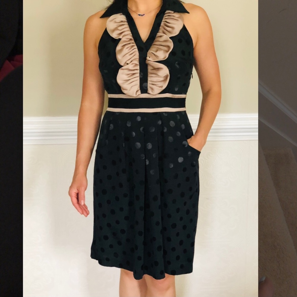 BCBG Paris Black and Tan dress with POCKETS!!!
